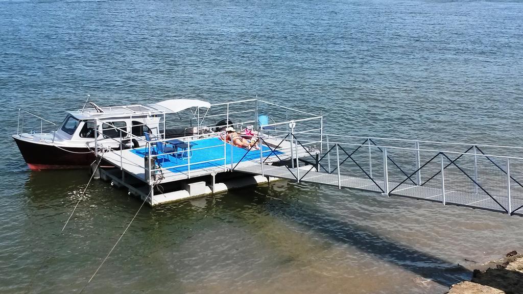 Delta Pontoon Hotel Mahmudia Ngoại thất bức ảnh